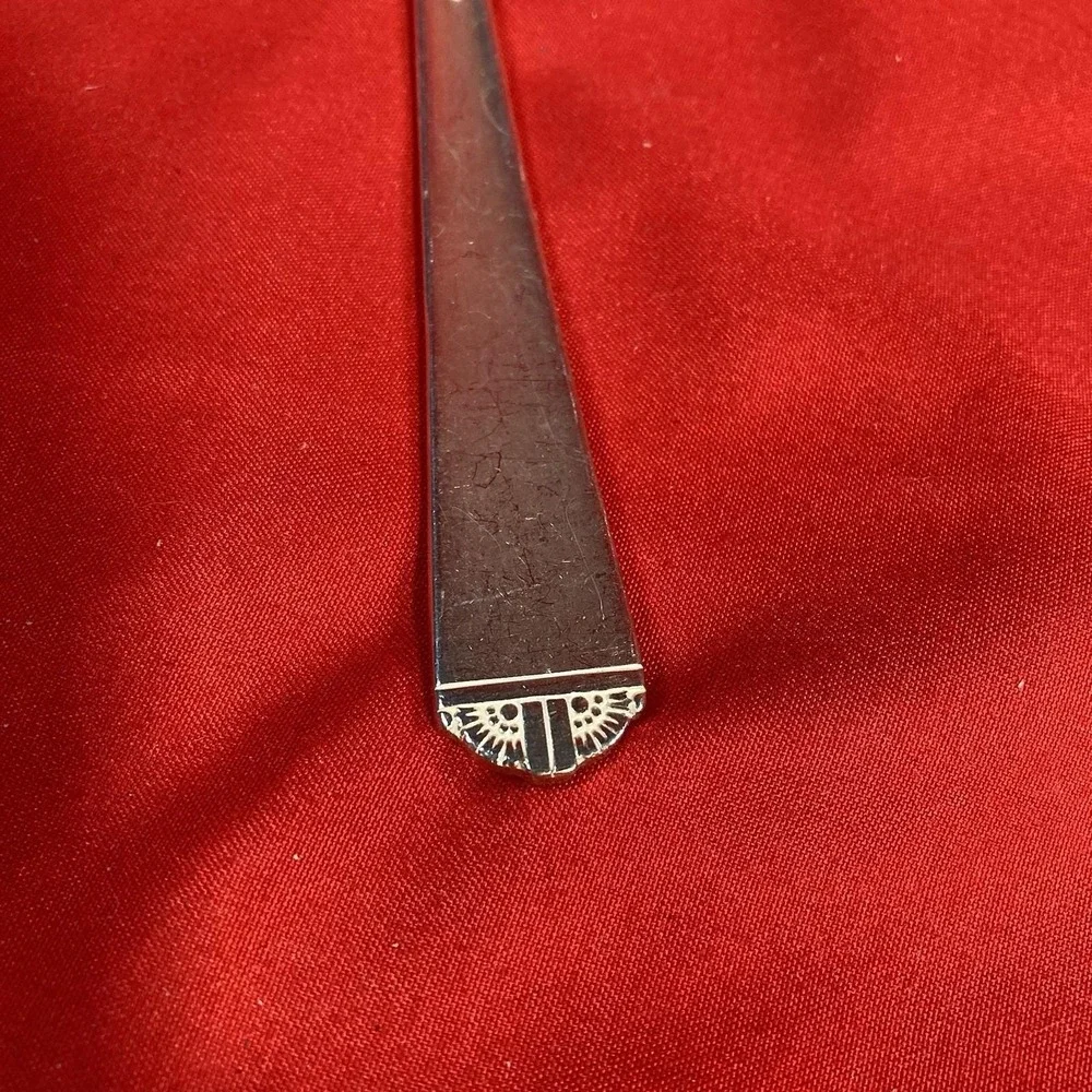 10 - Vintage Oneida Dinner Forks / Tudor Plate Silver Flatware / Community